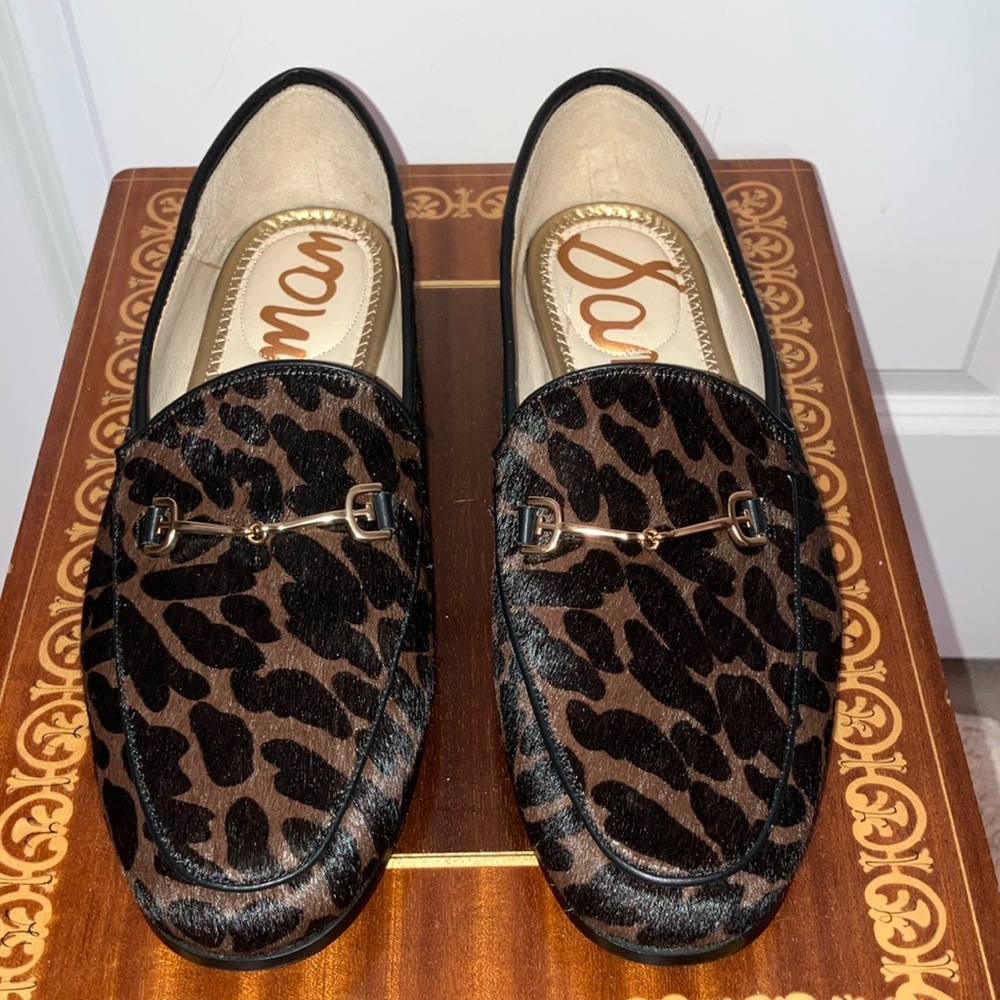 NWOB 8.5 W Sam Edelman Leopard Shoes flats